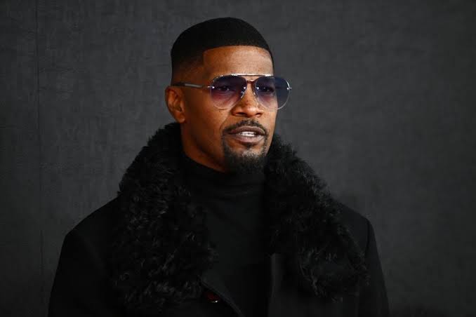 Jamie Foxx breaks silence three weeks after medical emergency